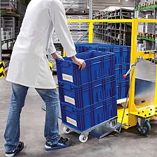 Taxiwagen Materialtransport Materialfluss Orgatex FMS-Technik AG