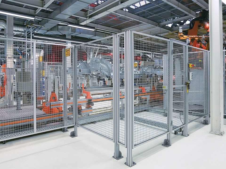 Schutzeinhausung Mechanische Grundelemente FMS-Technik AG